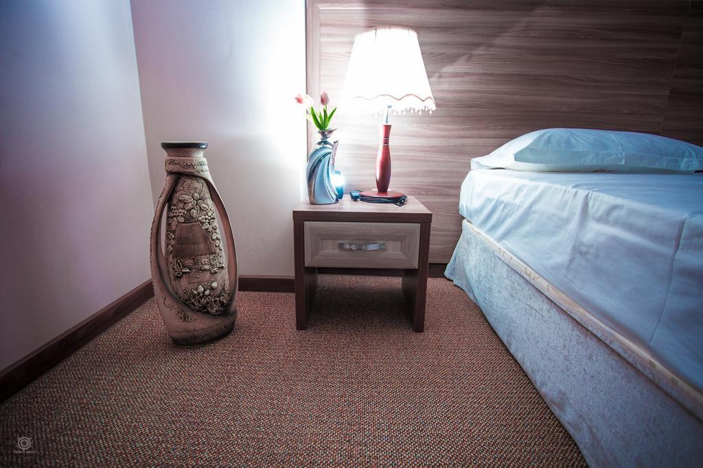 Kel Inn Hotel Nur-Sultan  Exterior photo